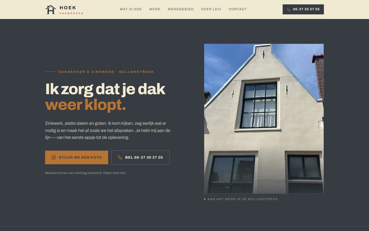 Screenshot van de website Hoek Dakwerken (hoekdakwerken.nl)